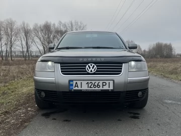 Авто Volkswagen Passat Sedan 2003 № 7040902