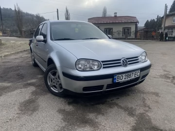 Авто Volkswagen Golf 2001 № 7041018