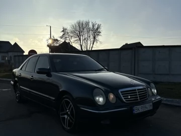 Авто Mercedes E Серия 2001 № 7041605