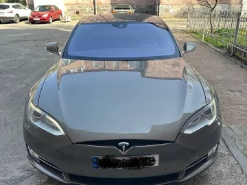 Авто Tesla Model S 2015 № 7042113