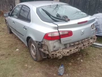 Авто Renault Laguna 2002 № 7049645