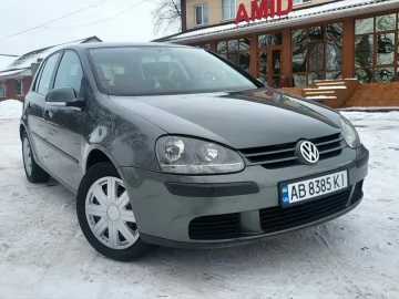 Авто Volkswagen Golf 2004 № 7049848