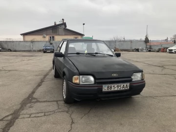 Авто Ford Escort 1984 № 7050409