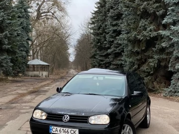 Авто Volkswagen Golf 2001 № 7051882