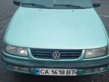 Авто Volkswagen Passat Sedan 1994 № 7051947