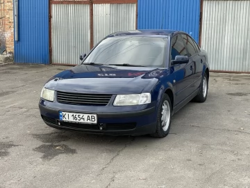 Авто Volkswagen Passat Sedan 2000 № 7052243