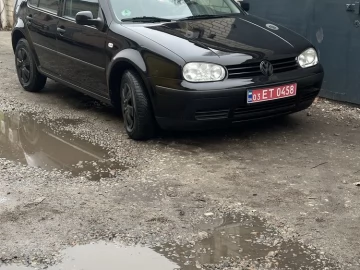 Авто Volkswagen Golf 2002 № 7052252