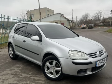 Авто Volkswagen Golf 2004 № 7053462