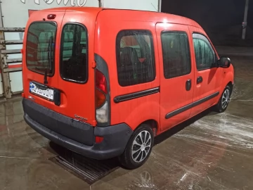 Авто Renault Kangoo Passenger 2000 № 7055510