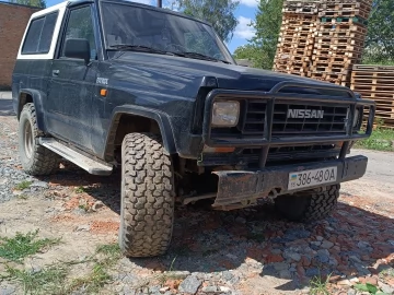 Авто Nissan Patrol 1990 № 7056213