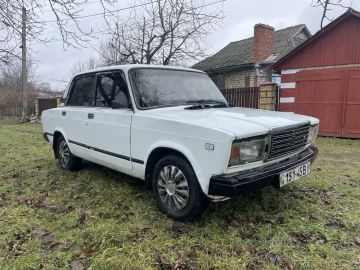 Авто ВАЗ 2107 1987 № 7056729