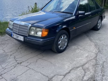 Авто Mercedes 250 1990 № 7058888