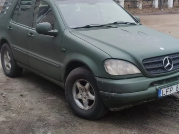 Авто Mercedes Ml Серия 2001 № 7061141