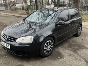 Авто Volkswagen Golf 2004 № 7061367