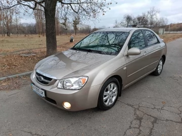 Авто KIA Cerato Forte  2006 № 7061442