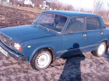 Авто ВАЗ 2107 1989 № 7061671