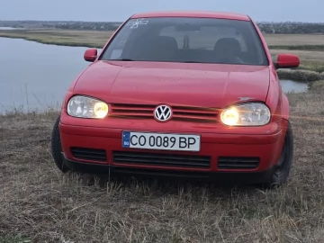 Авто Volkswagen Golf 1998 № 7064141