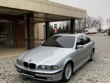 Авто BMW 5 Серия 2001 № 7065021