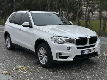 Авто BMW X5 2018 № 7065085