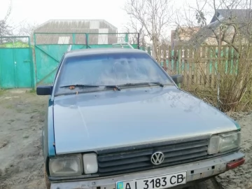 Авто Volkswagen Passat Sedan 1986 № 7065210