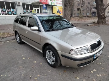 Авто Skoda Octavia 2004 № 7065493