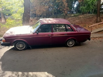 Авто Volvo 240 1971 № 7065856