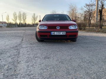 Авто Volkswagen Golf 2003 № 7065882