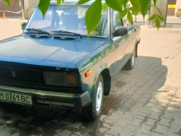 Авто ВАЗ 2105 1991 № 7066104
