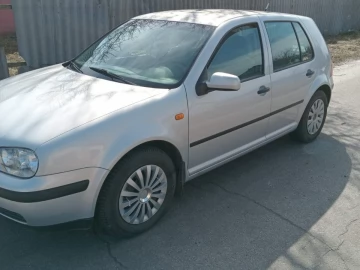 Авто Volkswagen Golf 1999 № 7066133