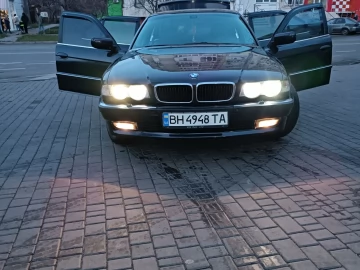 Авто BMW 7 Серия 2001 № 7069036