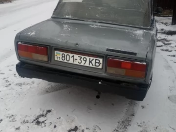 Авто ВАЗ 2107 1992 № 7069509
