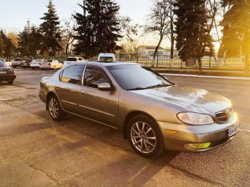 Авто Nissan Maxima 2000 № 7070160