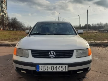 Авто Volkswagen Passat Sedan 1999 № 7070275