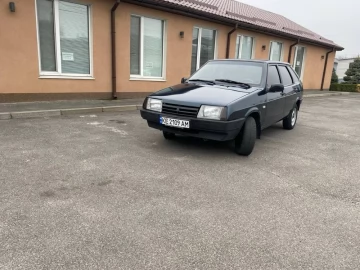 Авто ВАЗ 2109 2004 № 7070447