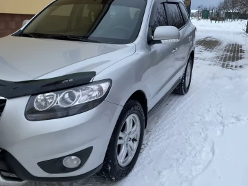 Авто Hyundai Santa Fe 2011 № 7071995