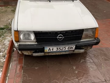 Авто Opel Kadett 1983 № 7072298