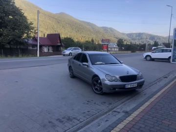 Авто Mercedes C Серия 2003 № 7072359