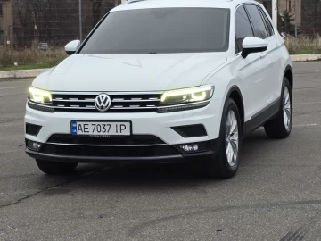 Авто Volkswagen Tiguan 2018 № 7072434