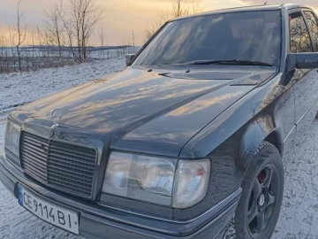 Авто Mercedes 220 1992 № 7073549
