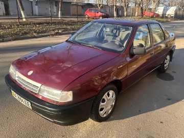 Авто Opel Vectra 1992 № 7074288