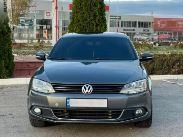 Авто Volkswagen Jetta 2014 № 7075340