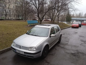 Авто Volkswagen Golf 1998 № 7075574