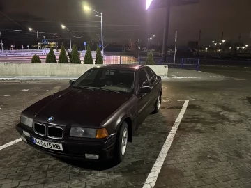 Авто BMW 3 Серия 1991 № 7076313