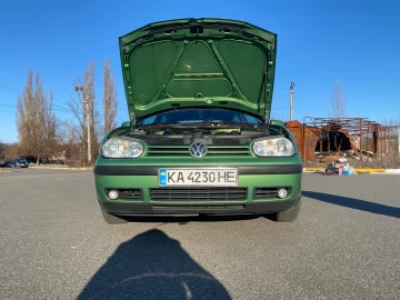 Авто Volkswagen Golf 1998 № 7076534