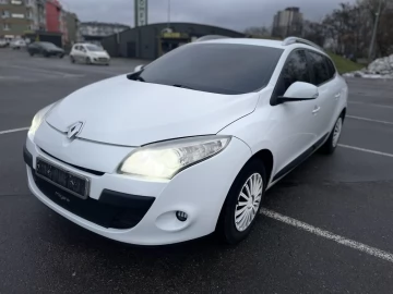 Авто Renault Megane 2010 № 7076759