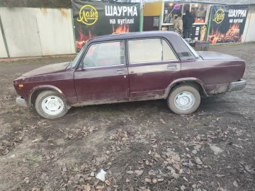 Авто ВАЗ 2107 1982 № 7076923