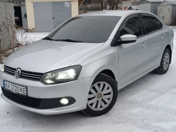 Авто Volkswagen Polo 2012 № 7077692