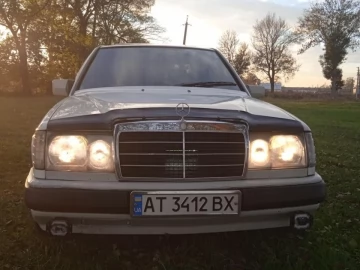Авто Mercedes W124 1985 № 7078519