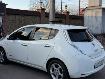 Авто Nissan Leaf 2016 № 7078649