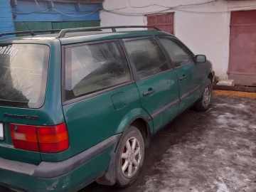 Авто Volkswagen Passat Cc 1994 № 7081135
